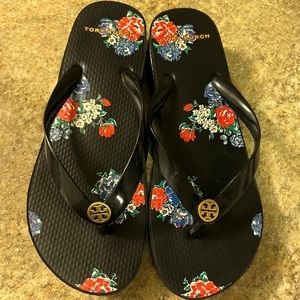 Tory Burch Flip Flops 6